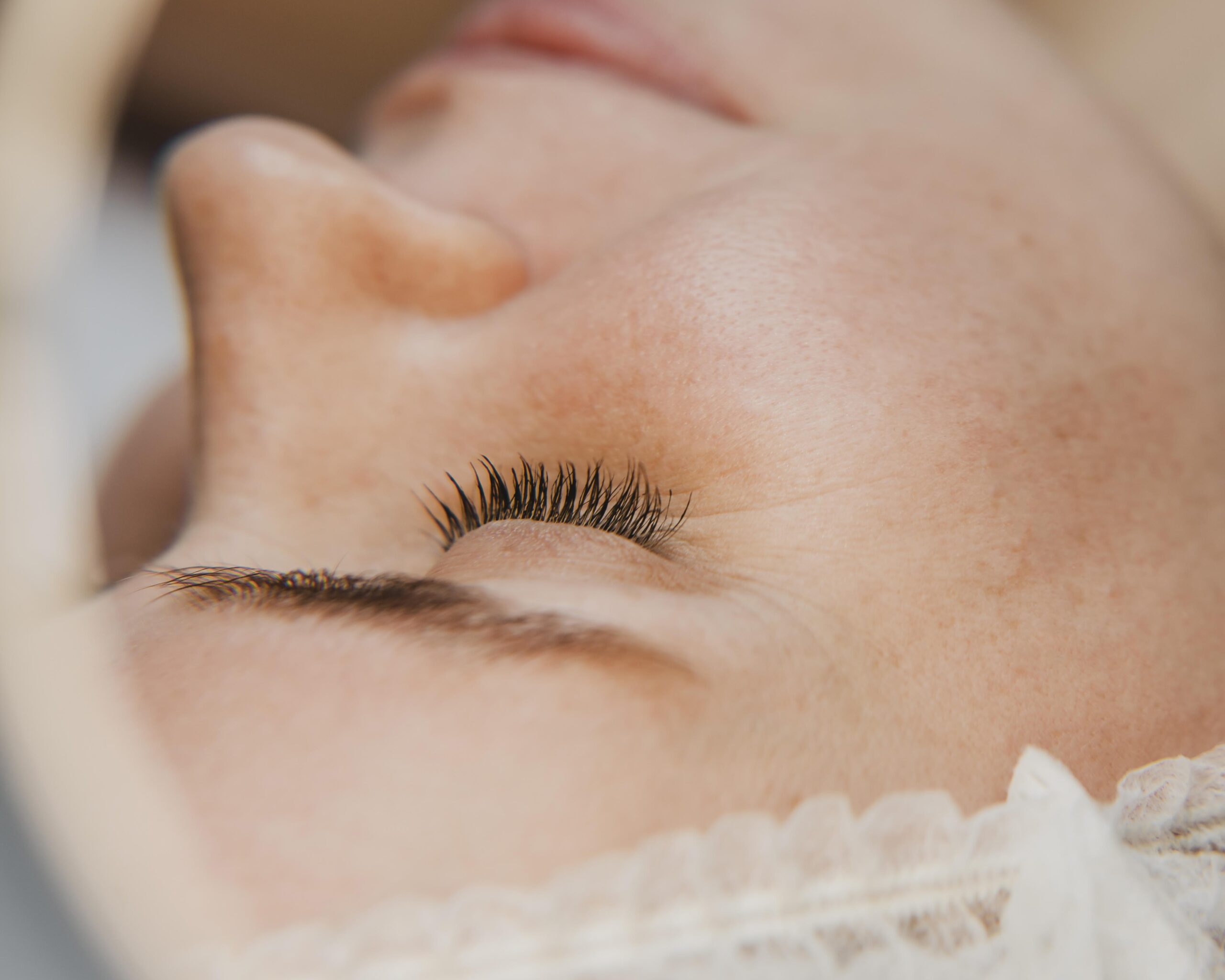 サロン(実店舗)のラッシュアディクトセット割情報